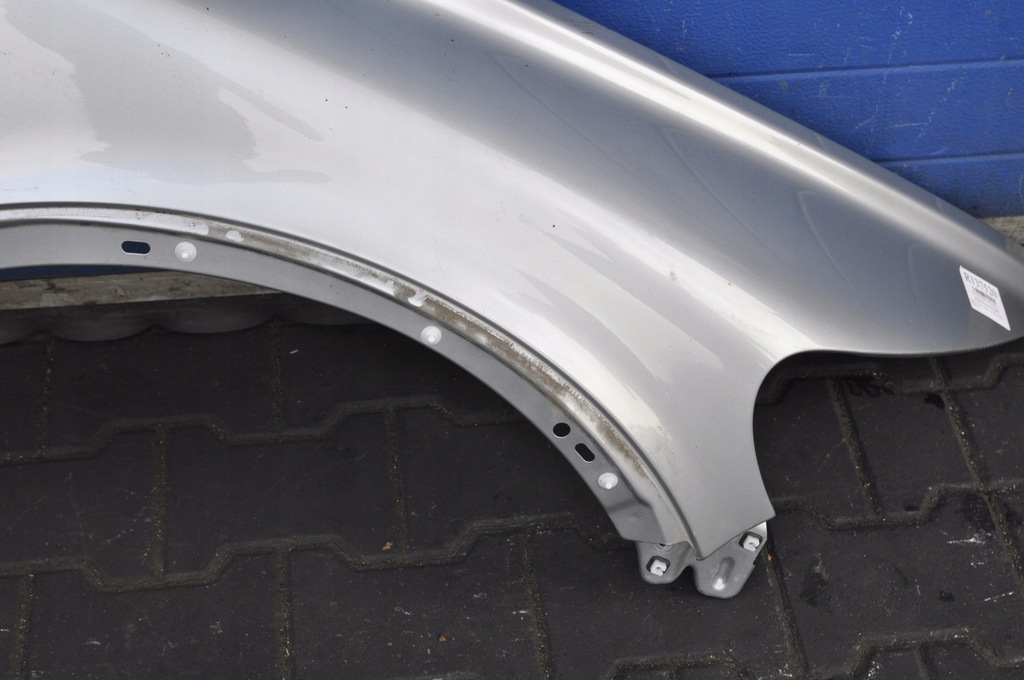 фото №7, Volvo c30 крыло правый перед передний