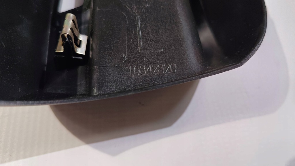 фото №6, Защита боковая левая накладка боковая багажника chevrolet corvette c6 2005-