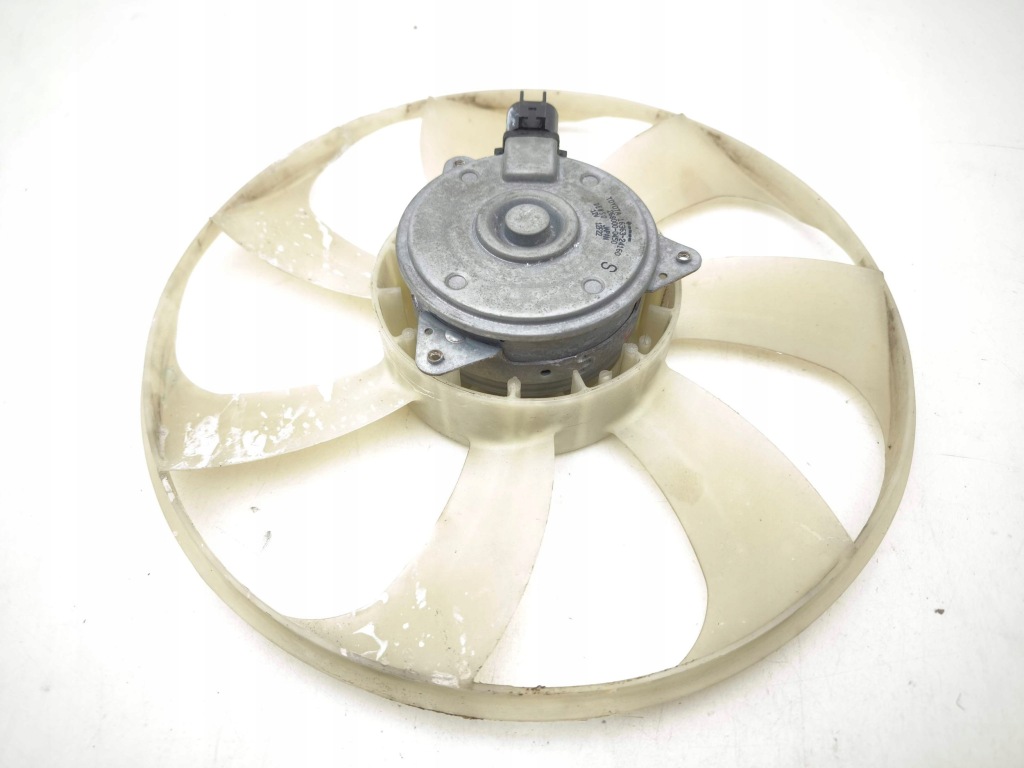Toyota corolla e210 e21 2023 вентилятор радиатора 1636324160 с Разборки