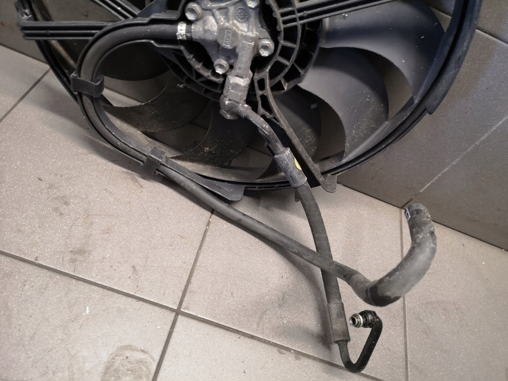 фото №9, Вентилятор радиатор audi a8 d2 3.3 tdi 4d0121308