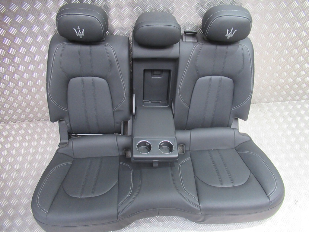 фото №6, Maserati levante сидіння заднє сидіння обшивки салон m234