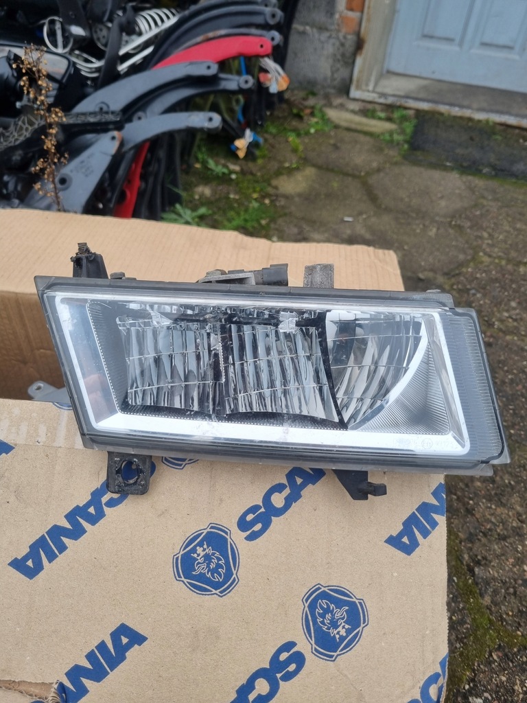 фото №1, Scania r s next ntg протитуманна фара led правий 2760343