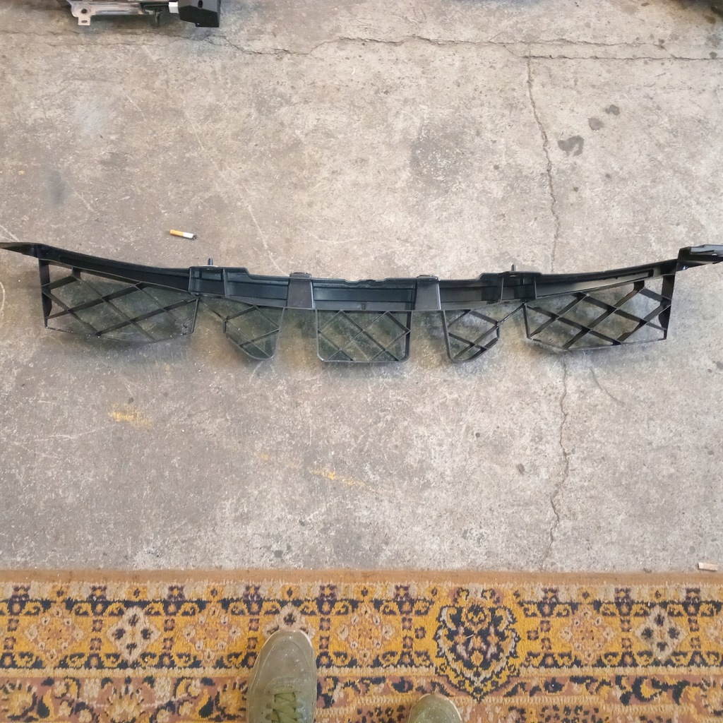 фото №1, Peugeot 2008 ii напрямна абсорбер бампера задня