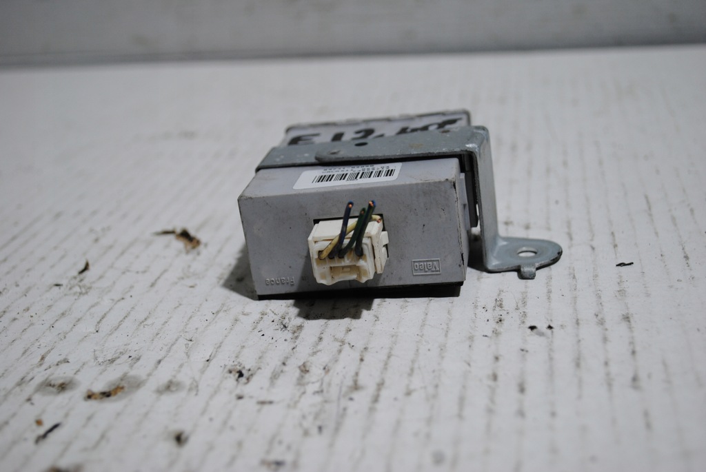 фото №5, Блок управления замка центрального corolla e12 8974102050