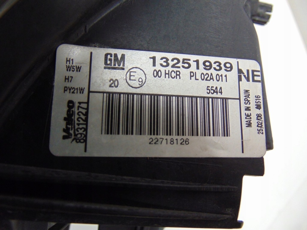 Лампа ліва перед opel vectra c signum рестайлінг  13251939 європа ładna демонтаж Недорого