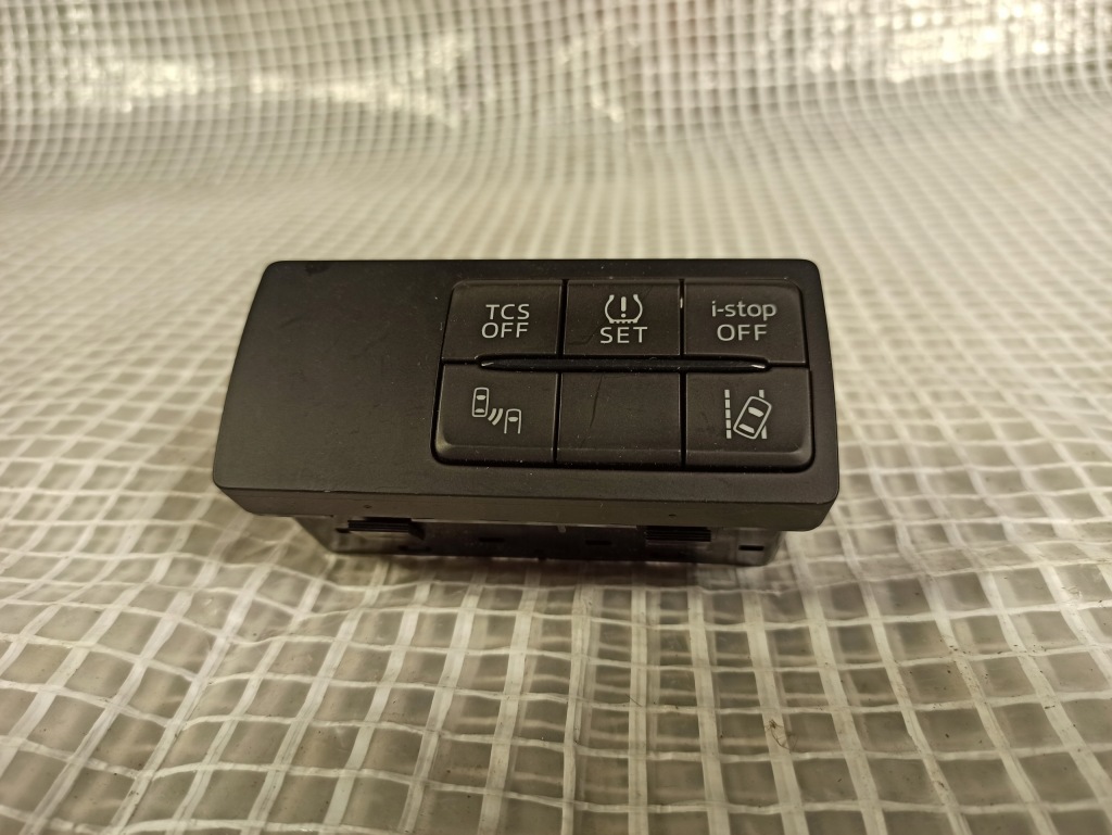 фото №1, Mazda cx-3 вимикач панель tcs i-stop dc0h66170