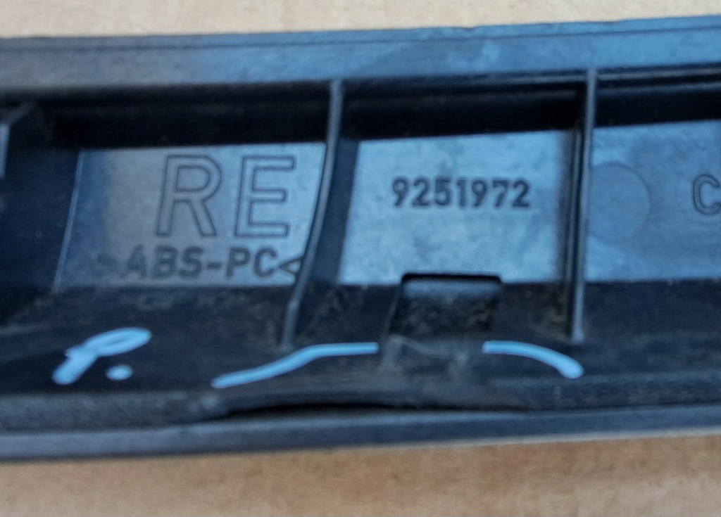 фото №8, Bmw x5 f15 молдинг dekor права тунель середнього 9251972