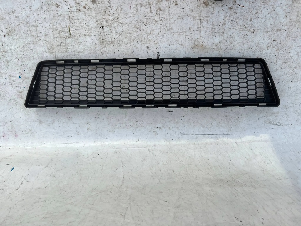 фото №1, Решётка toyota verso 2009 бампер перед передний
