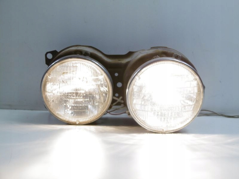 фото №11, Bmw 6 e24 фара правый рамка usa sealed beam