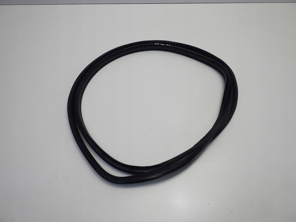 фото №1, Sx4 s cross 2022 n.model прокладка двері правий задня