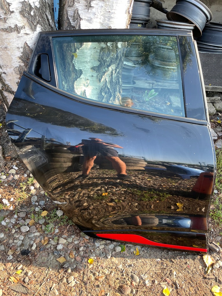 фото №1, Двері clio iv lift tegne