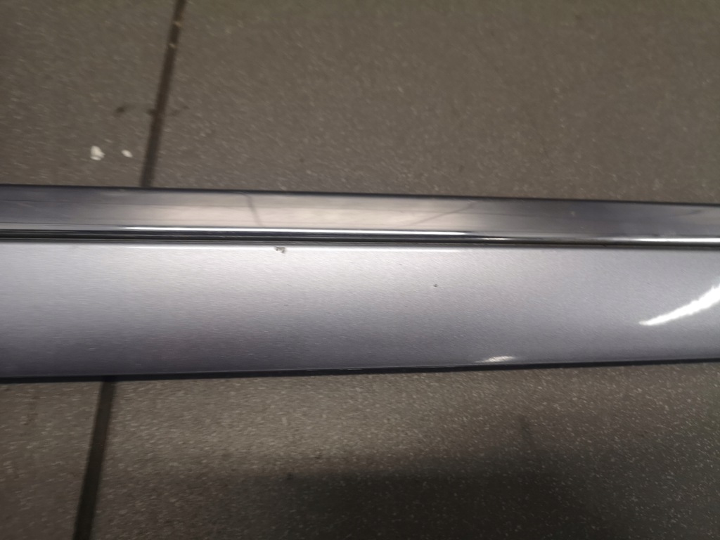 фото №9, Молдинг дверь средняя правый перед audi a8 d3 ly7h