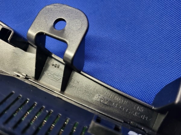 фото №6, Панель обдув кондиционера ford focus mk3