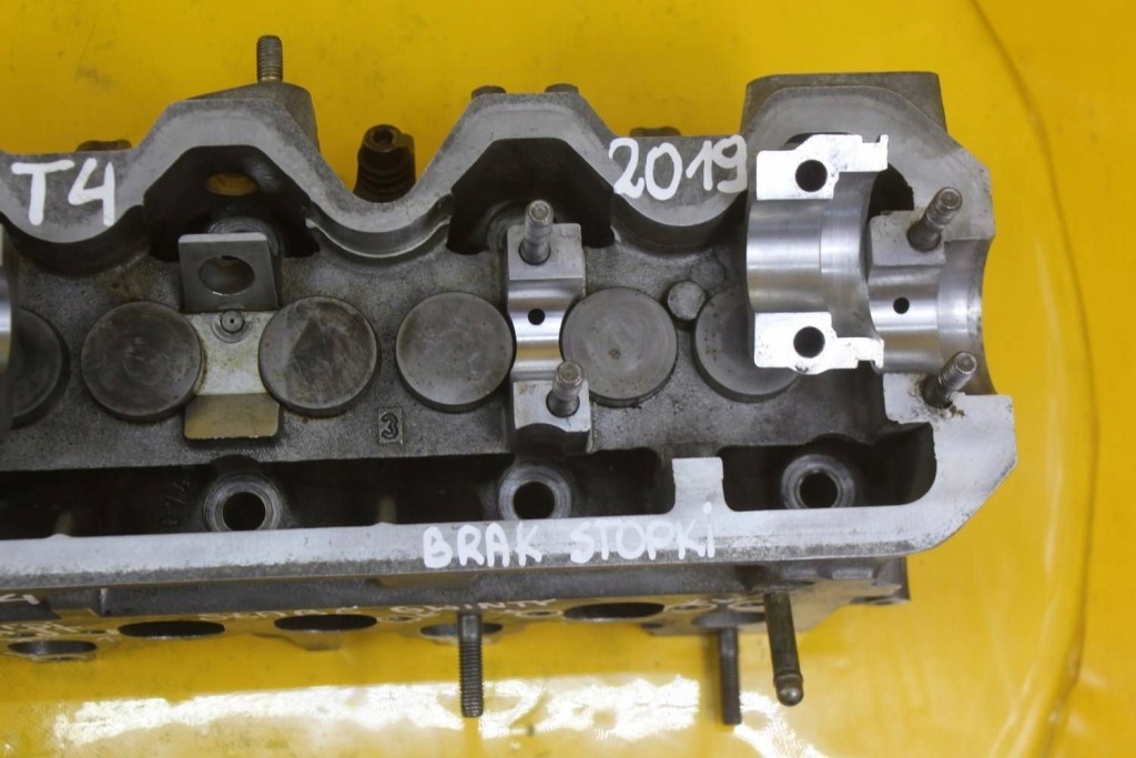 Головка двигателя vw transporter t4 multivan lt 28 35 2.5 tdi ajt 074103373g в Украине