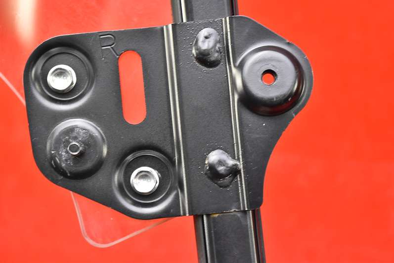 фото №14, Стекло боковая правая перед передняя малый mazda mx5 mx-5 4 iv nd lift 15-23