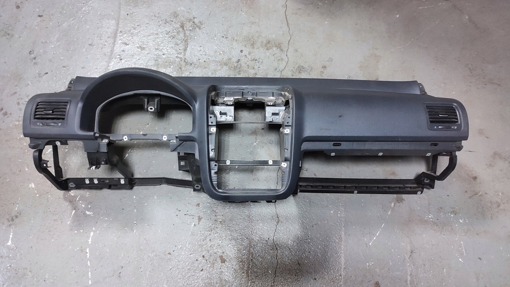 фото №1, Панель приладів панель приладів приладова volkswagen golf v