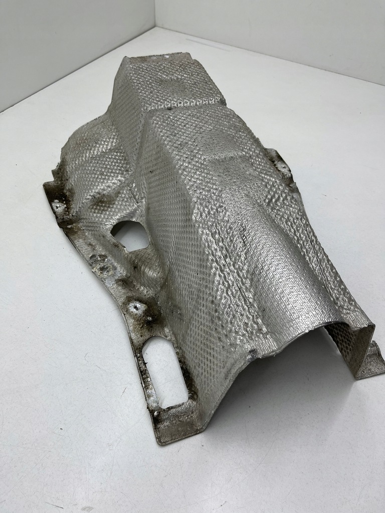 фото №6, Audi a7 a6 c7 защита тепловая туннель среднего коробки