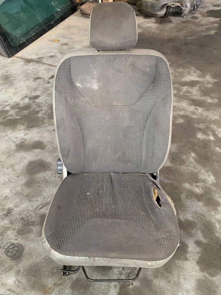 фото №1, Сиденье водителя renault trafic ii