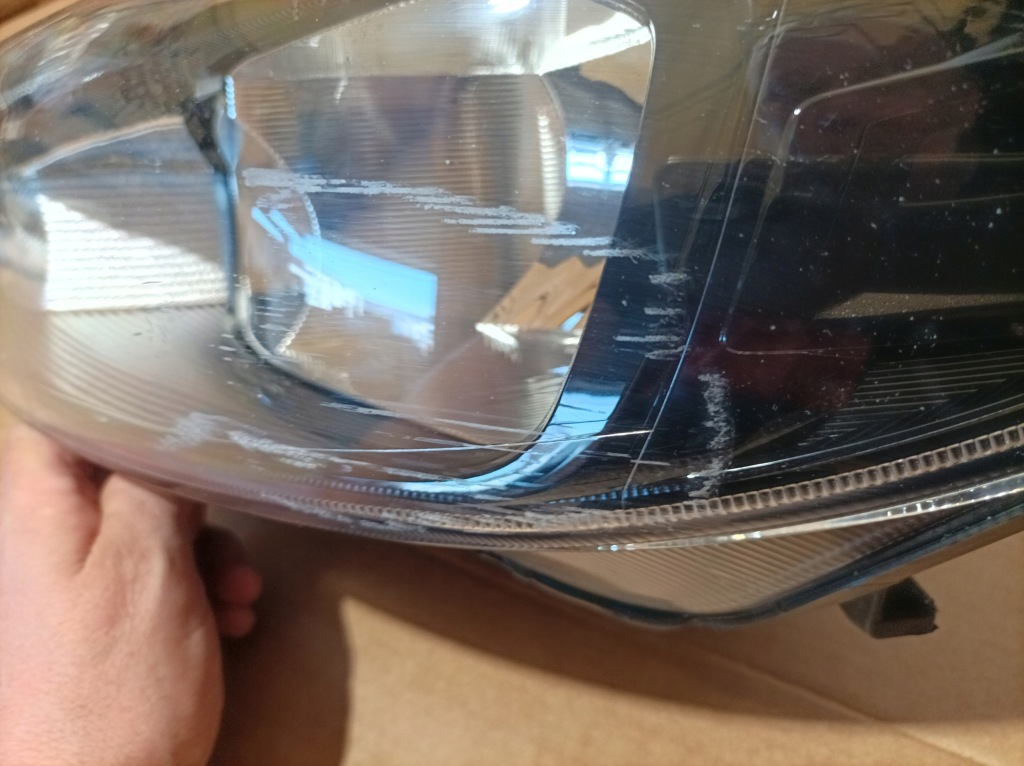 Ford focus mk3 рестайлинг  фара передняя левая черная led Цена