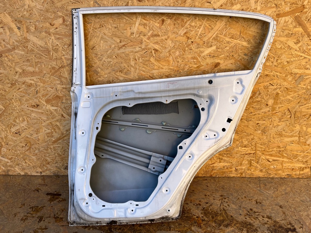 фото №16, Kia sportage iv 4 двері задні задня праве