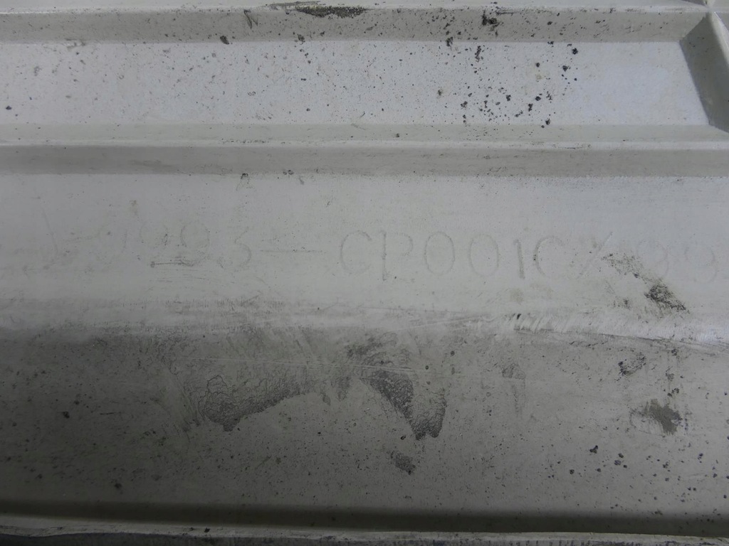 фото №6, Nissan murano z50 пол обшивка багажника резиновый элемент