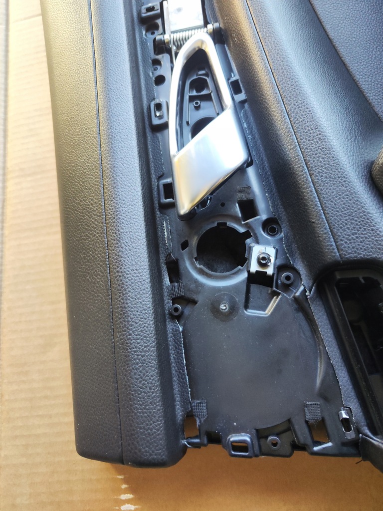 фото №8, Обшивка двері правий задня porsche panamera 970