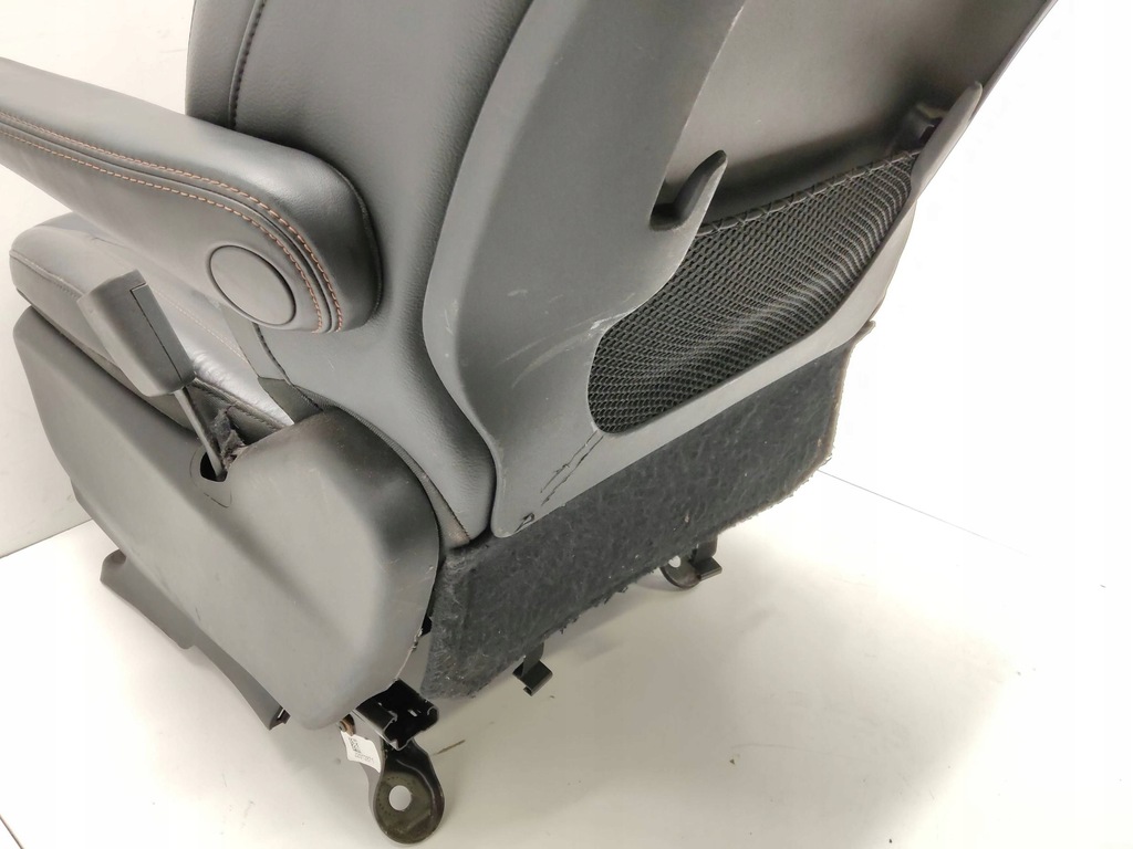 фото №10, 2018 chrysler pacifica сидіння передній пасажира