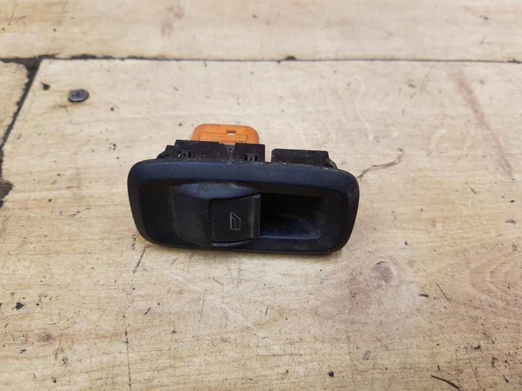 Купити Перемикач відкривання скло fiat scudo ii