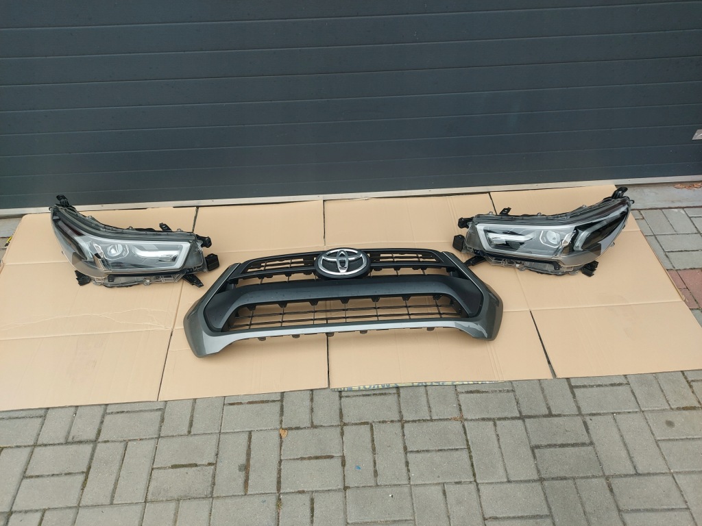 фото №1, Лампа правая правый r перед передняя toyota hilux fl lift lifting full led