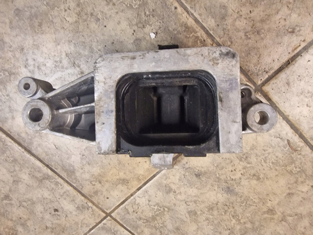 фото №5, Кронштейн подушка kia sportage 5 v 21824-n9500ph