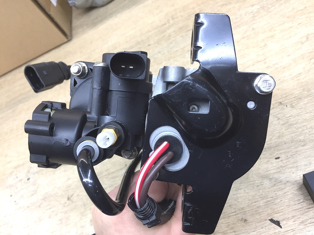 фото №10, Компресор насос підвіска пневматичний do audi a6 c5 allroad 2000-2006