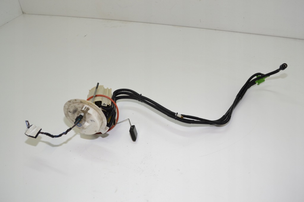 Купити Насос пального mercedes c w204 2.2 cdi a2044702294
