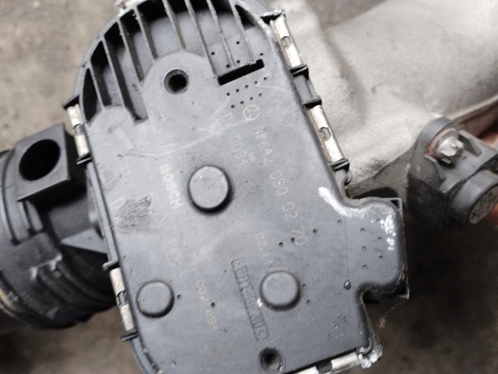 фото №15, Mercedes w639 труба дросельна заслінка 3.0 350cdi 642