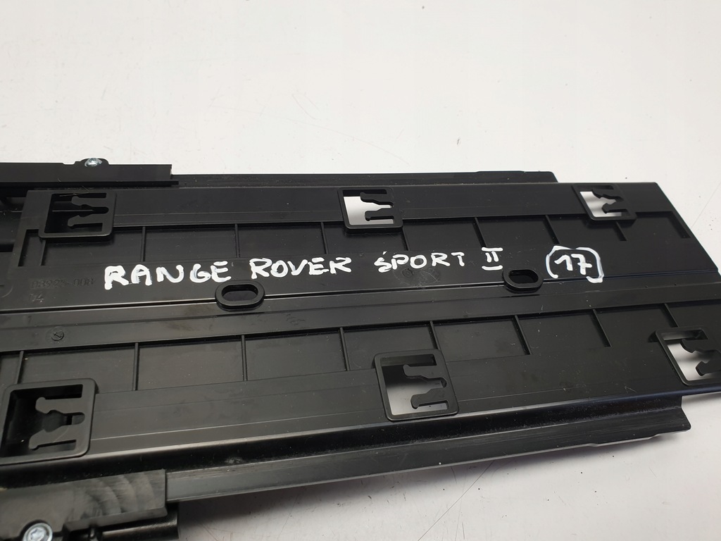 фото №3, Range rover ii l494 консоль середня тунель кронштейн