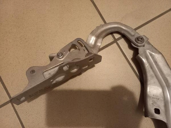 фото №10, Mercedes c klasa w206 a206 петли капот