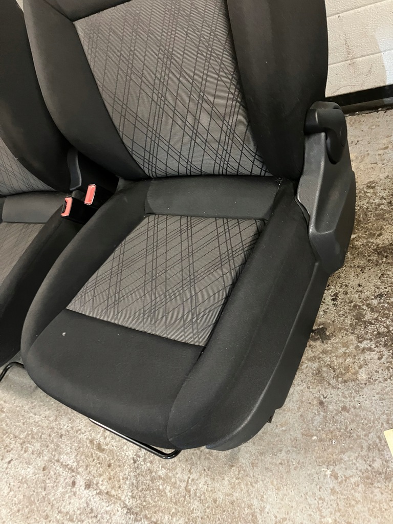 фото №5, Сиденья заднее сиденье комплект ! seat toledo 4 iv