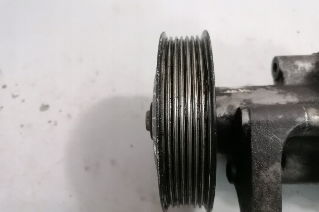 фото №8, Усилитель руля bmw 7 f01, f02 6776170 3.0l дизель 190kw 2014