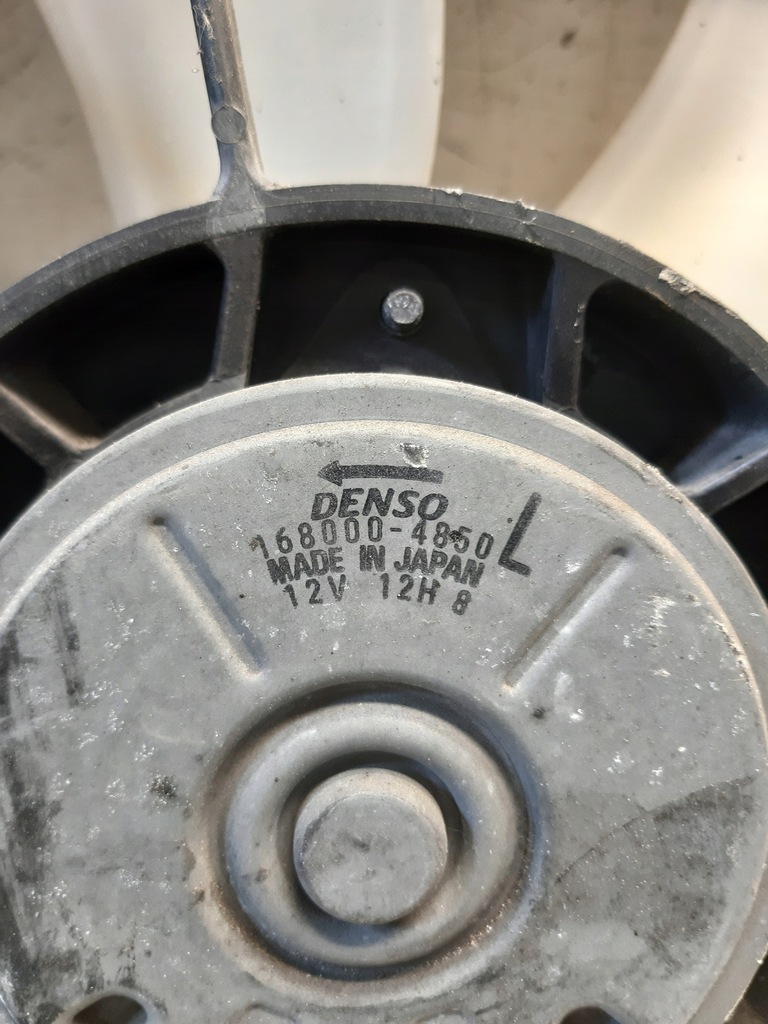 фото №7, Mazda 5 2.0 d оригинальный номер 168000-4850 вентилятор радиатора