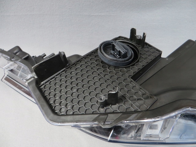 фото №12, Toyota c-hr лампа передняя правая full led