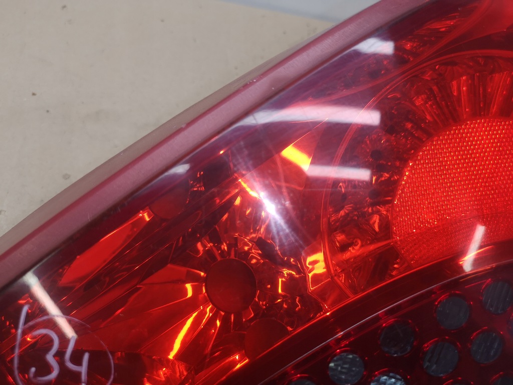 фото №7, Лампа задня права peugeot 207 cc cabrio 06-09