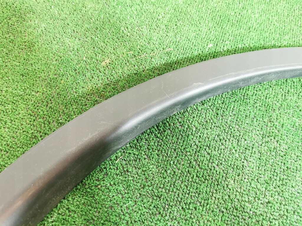 Купить Молдинг на крыло правая задний  задняя tesla y 1658694-00-a