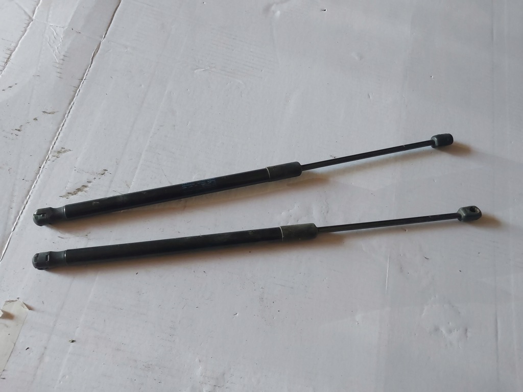 фото №1, Skoda rapid амортизаторы крышки задняя sedan