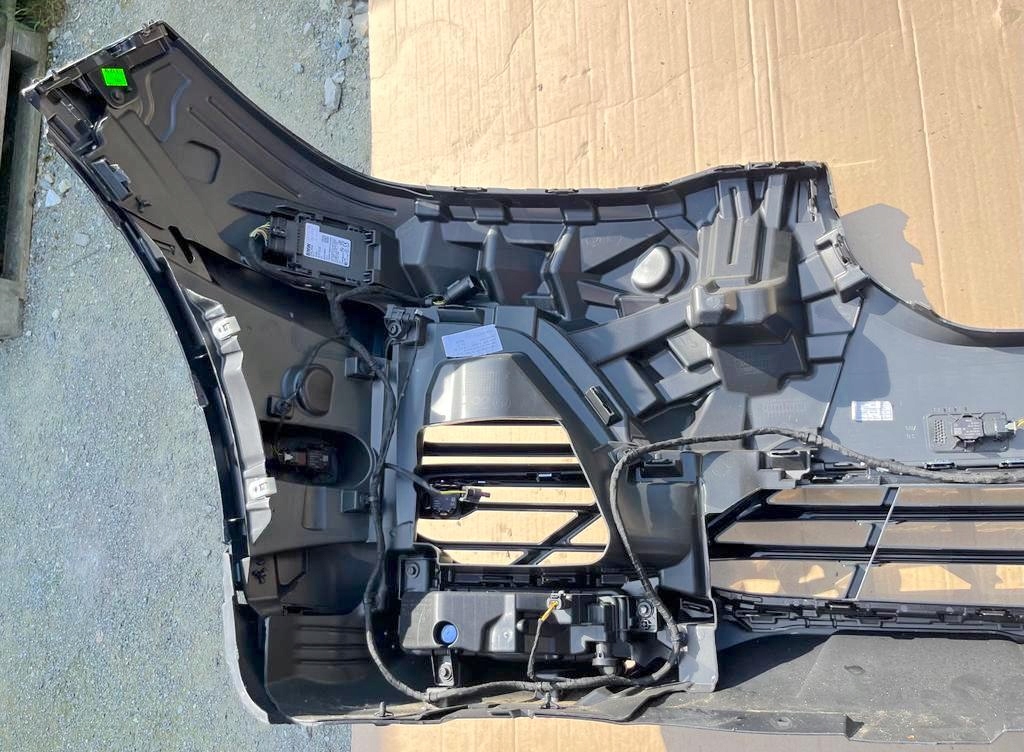 фото №8, Bmw g07 x7 бампер перед передний kompletny 6x pdc