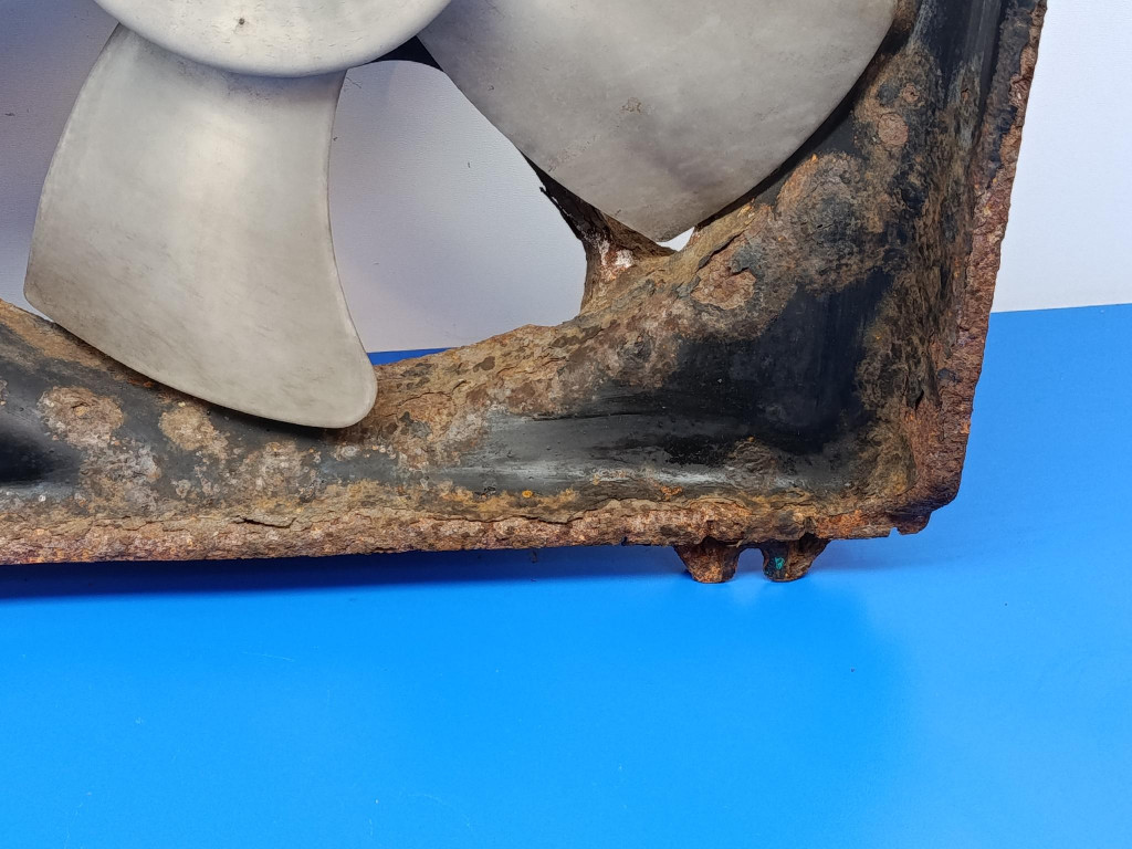 Suzuki swift mk3 3 1.3 вентилятор вентилятор радіатора Оригінал