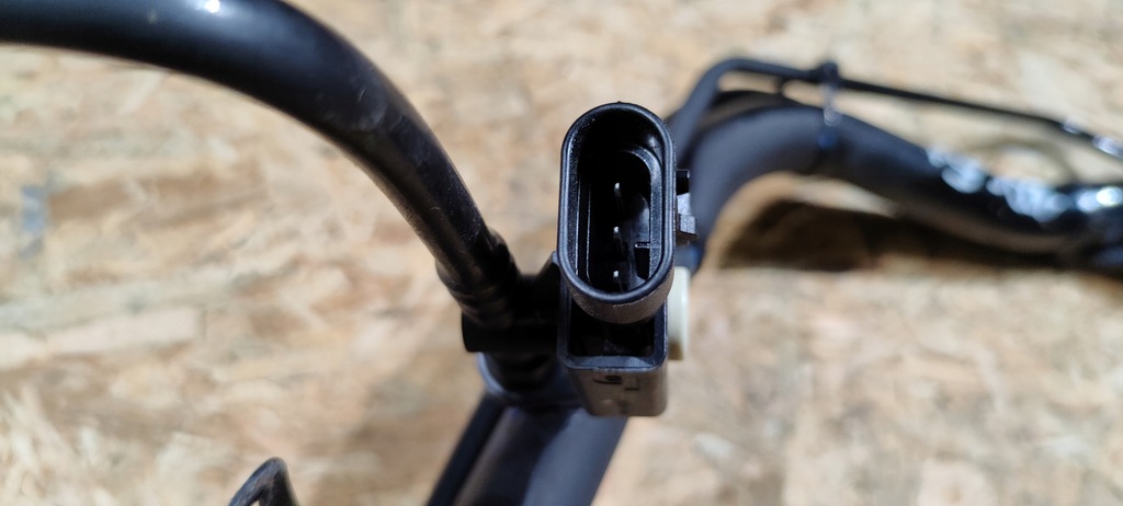 фото №6, Заливна горловина пального труба chrysler 300 2011-2020