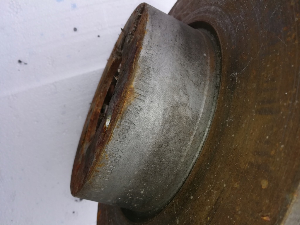 фото №7, Супорти гальмівні диски гальмівні колодки перед bmw 1 i coupe e82 125i