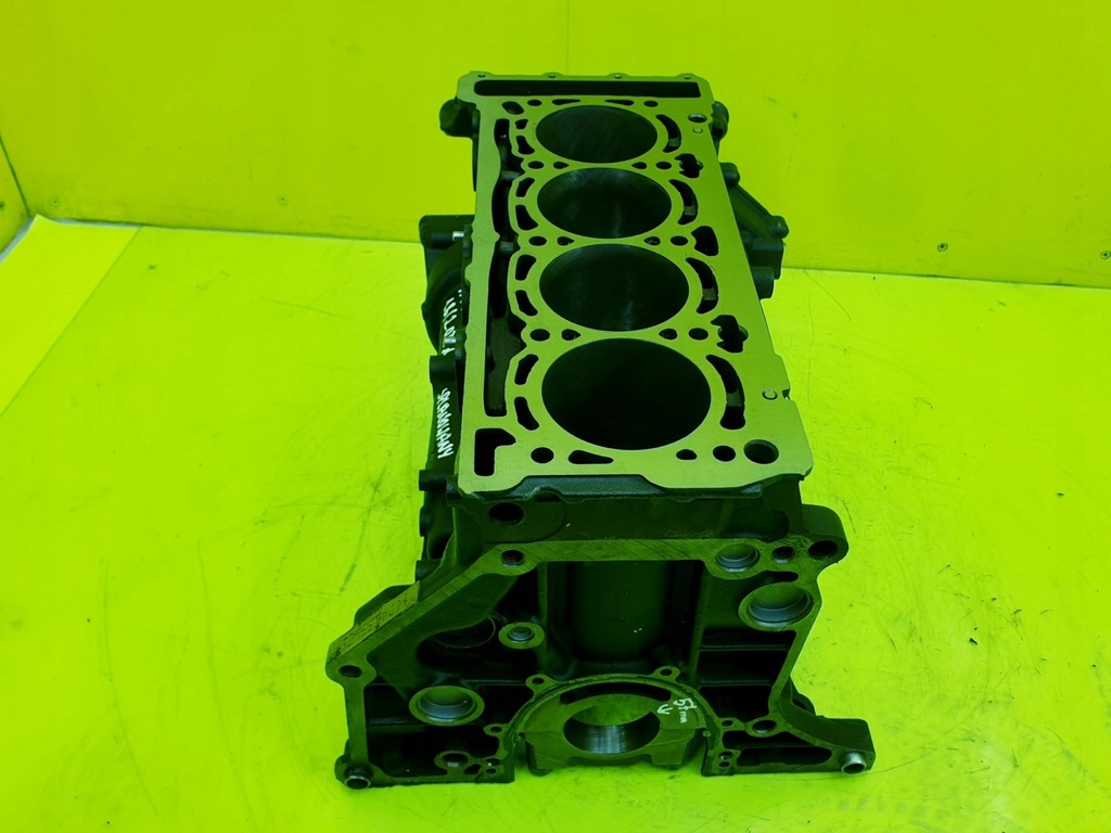 фото №11, Блок двигуна audi a3 8p octavia a4 b8 tiguan q5 1.8 tfsi cda cdh 06h103021l