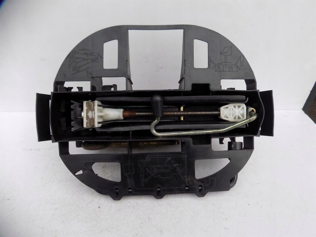 фото №1, Домкрат підйомник болт ключ набір peugeot 307 хетчбек