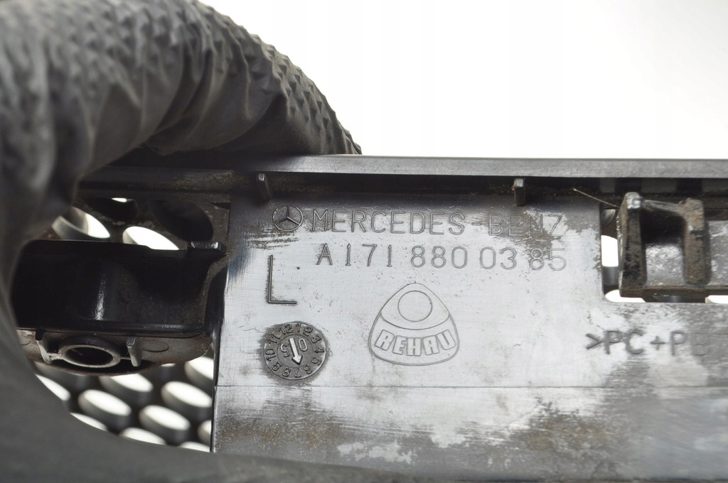 фото №6, Mercedes slk r171 w171 решётка капот впуск воздуха левая a1718800385