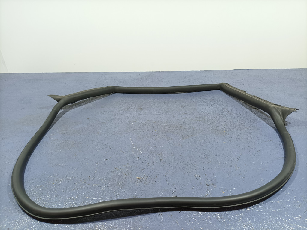 фото №1, Audi a5 f5 8w sportback прокладка двері правий задня 8w8833708